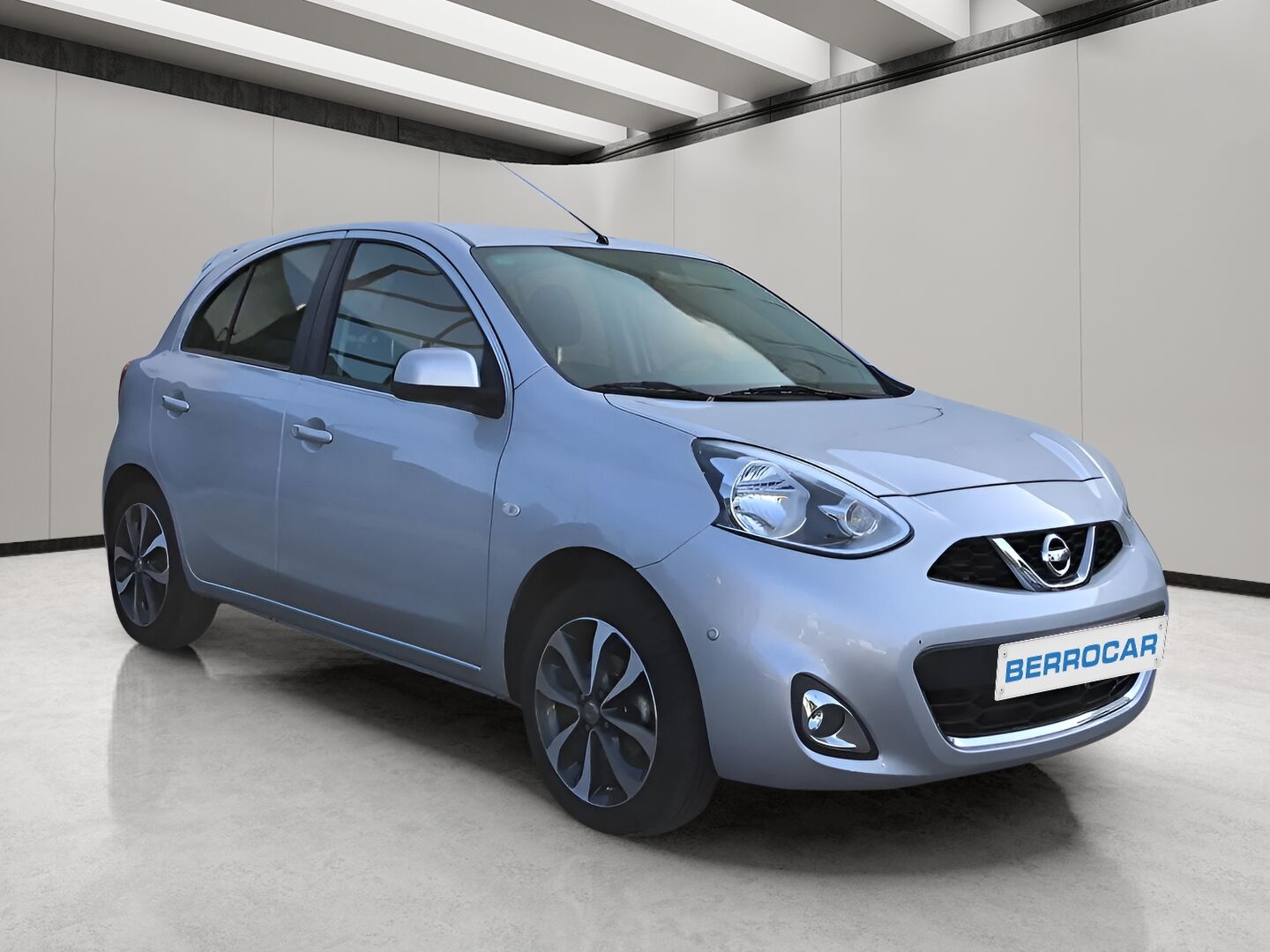NISSAN Micra (1.2 Visia 59 kW (80 CV)) en Sevilla