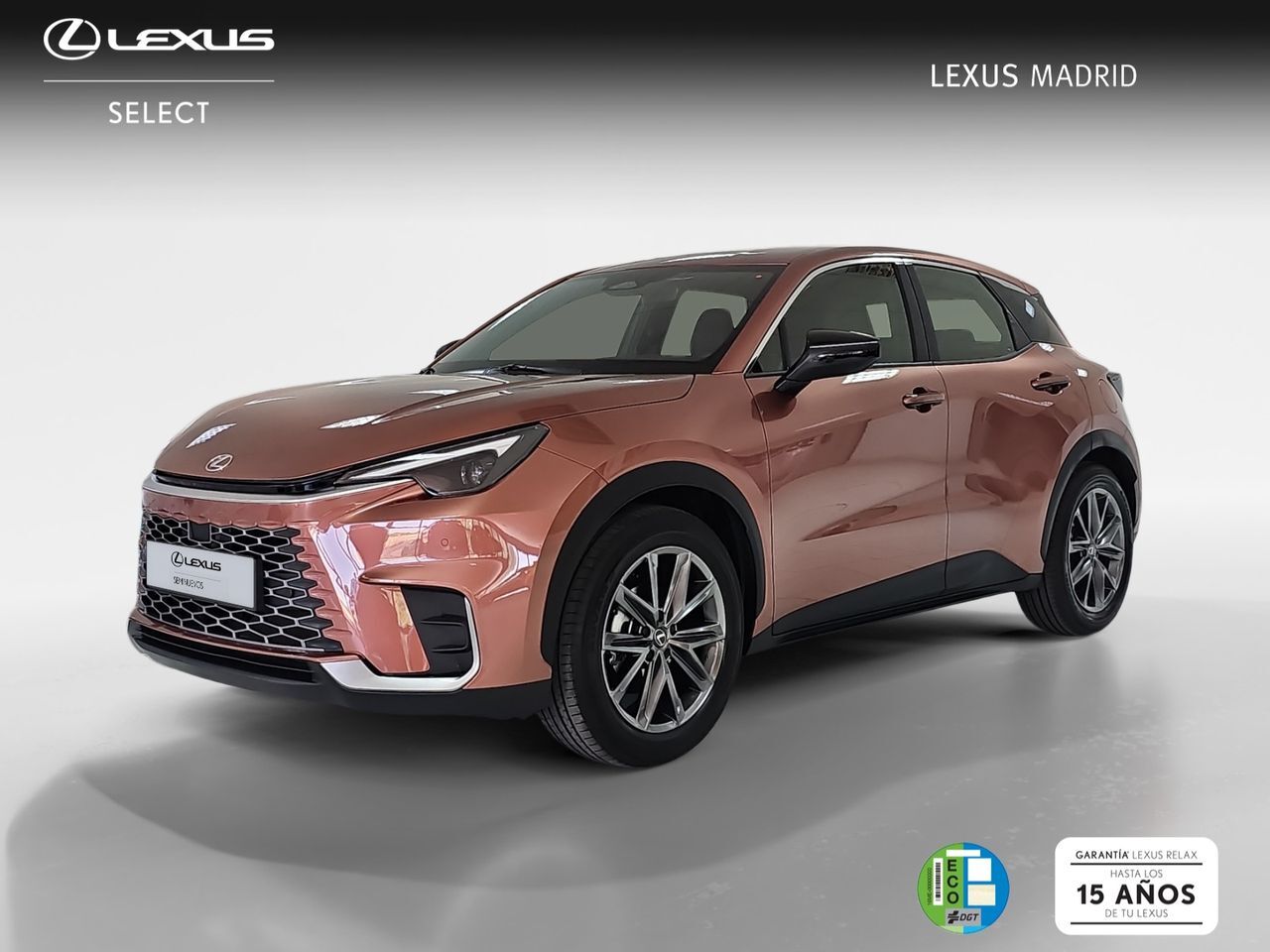 LEXUS LBX (1.5 136cv HEV Elegant+ Black) en Madrid