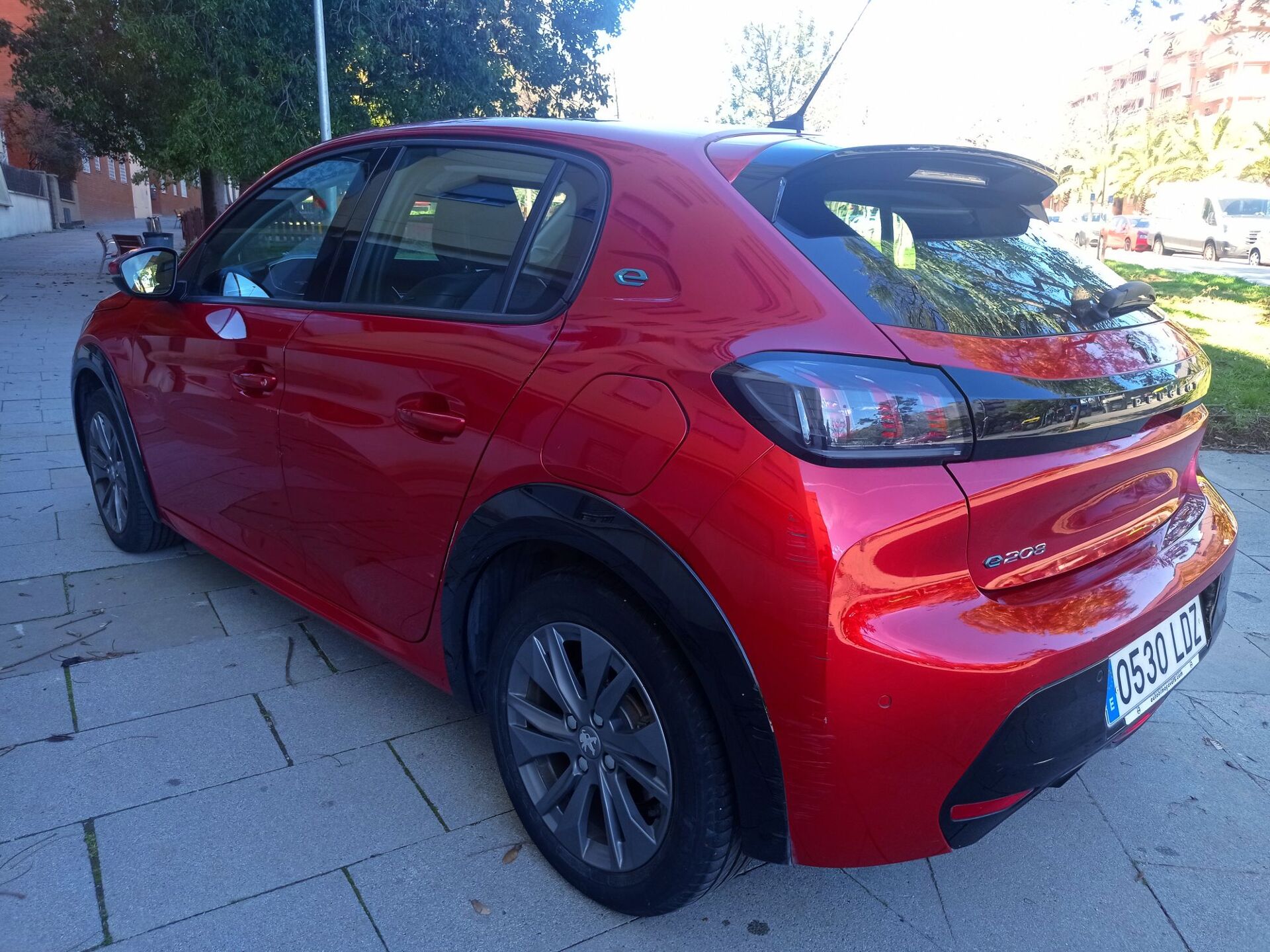 Imagen 2 de PEUGEOT 208