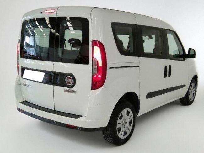 Foto del FIAT Dobló Combi 1.3Mjt SX 70kW N1