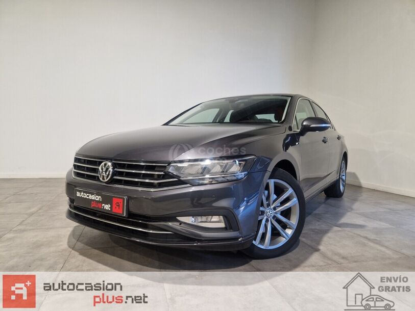 Foto del VOLKSWAGEN Passat 1.5 TSI ACT Executive DSG7 110kW