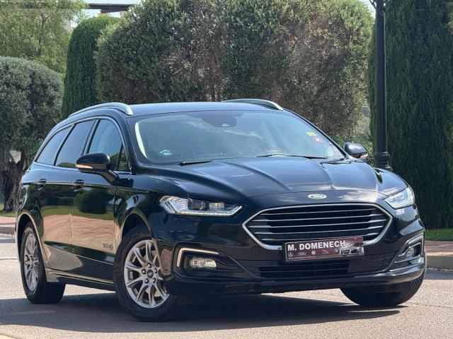 FORD Mondeo (Hybrid 2.0 187CV eCVT 4p. Vignale) en Málaga