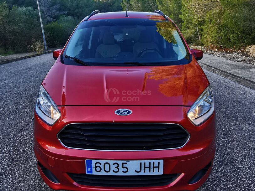 Foto del FORD Tourneo Courier 1.5TDCi Titanium 95