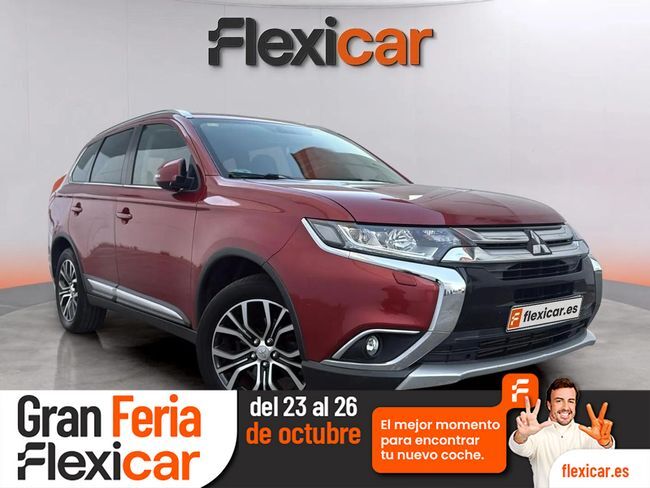 MITSUBISHI Outlander (220 DI-D Motion 4WD) en Barcelona
