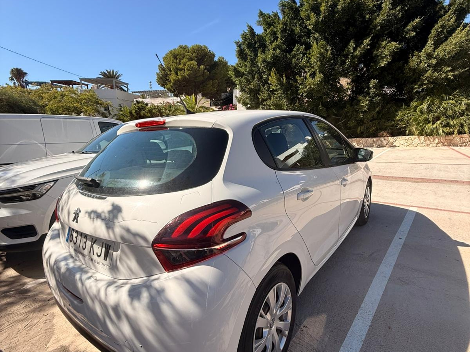 Imagen de PEUGEOT 208