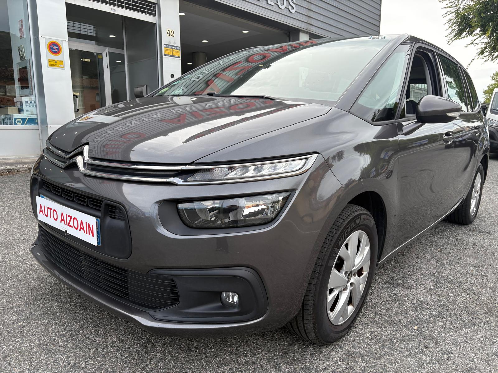 CITROEN C4 (1.5BlueHDI S&S C-Series 130) en Navarra