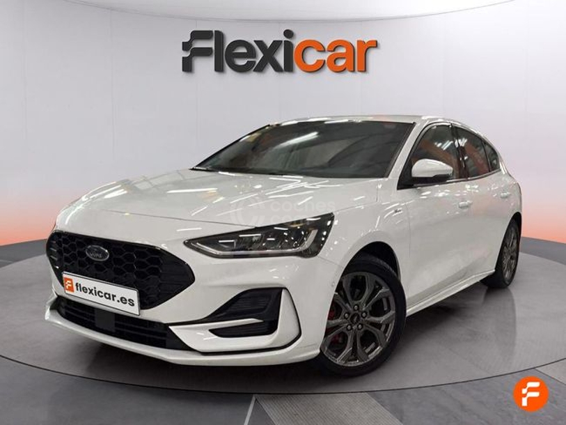 Foto del FORD Focus 1.0 Ecoboost MHEV ST-Line Design SIP 125