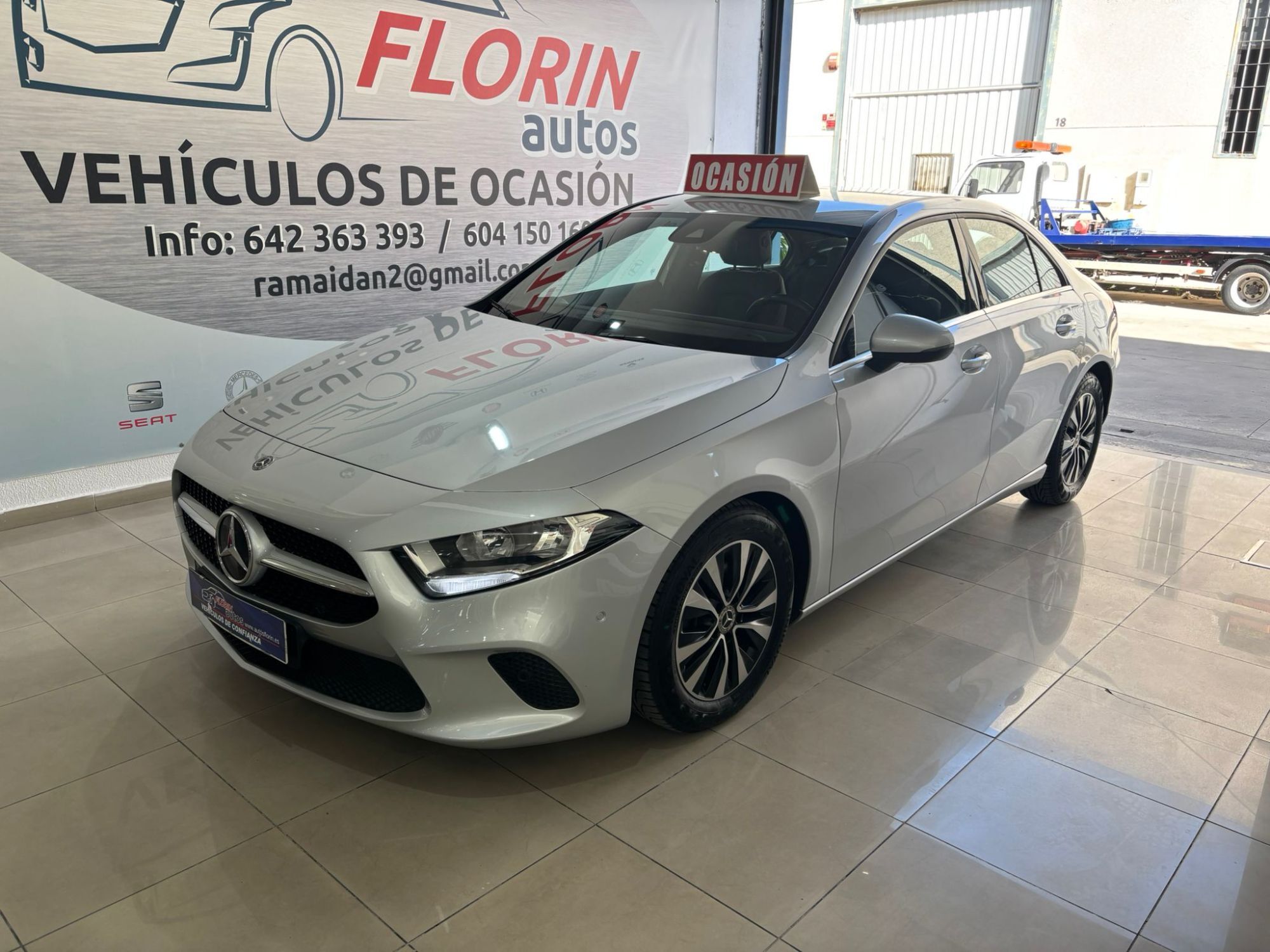 MERCEDES Clase A (A 180d Sedán 7G-DCT) en Cádiz