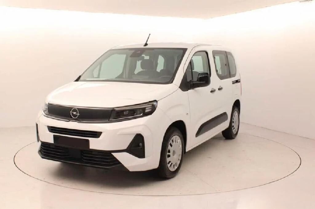 OPEL Combo (1.5 TD 74KW SWB 4P) en Badajoz