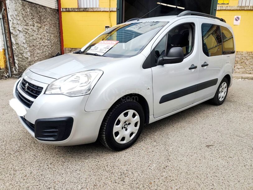 Foto del PEUGEOT Partner 1.6BlueHDI Premium Standard 1000kg 100