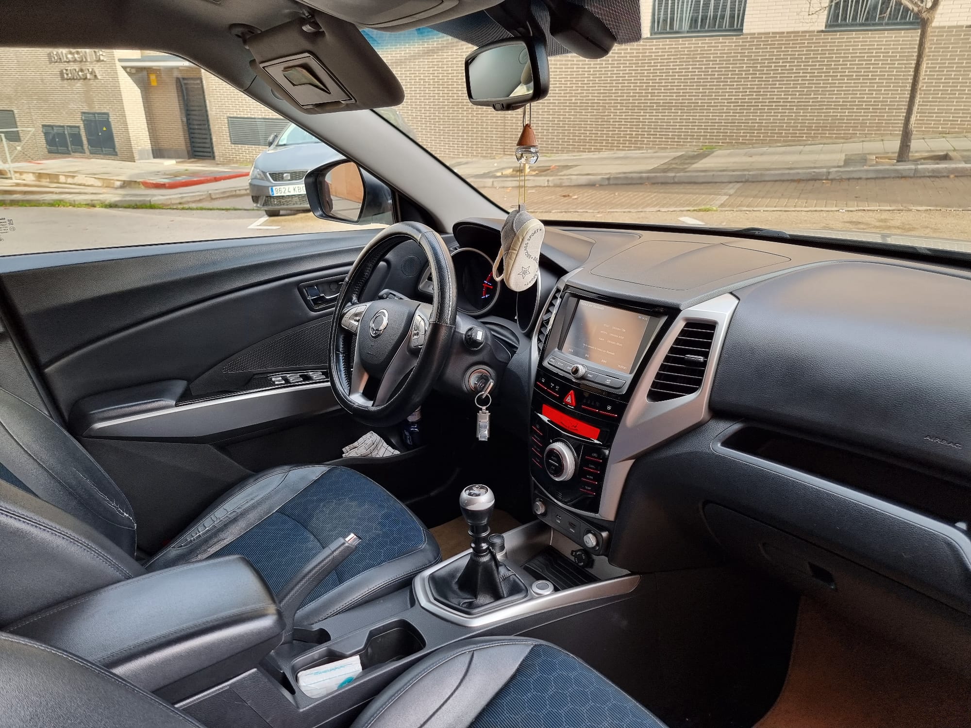 Foto del SSANGYONG KGM Tivoli D16T Premium 4x2