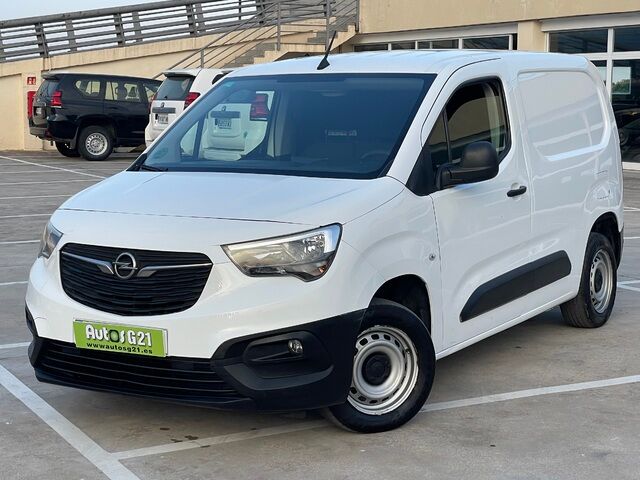 OPEL Combo (Furgon 1.5 TD Express L H1 75 kW (102 CV)) en Barcelona