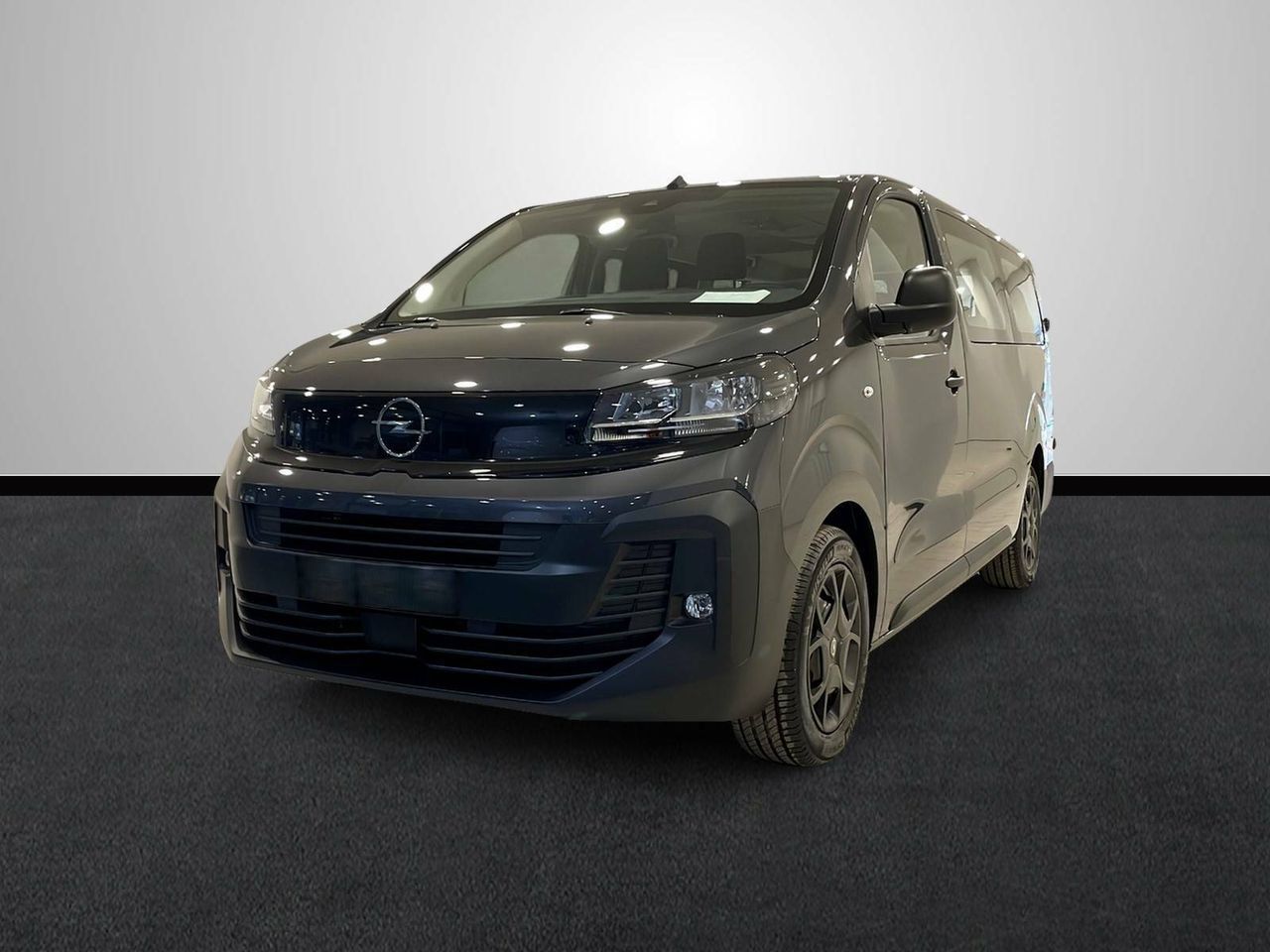 OPEL Vivaro Combi ( 2.0 TD 132kW (180CV) Auto XL -) en Sevilla