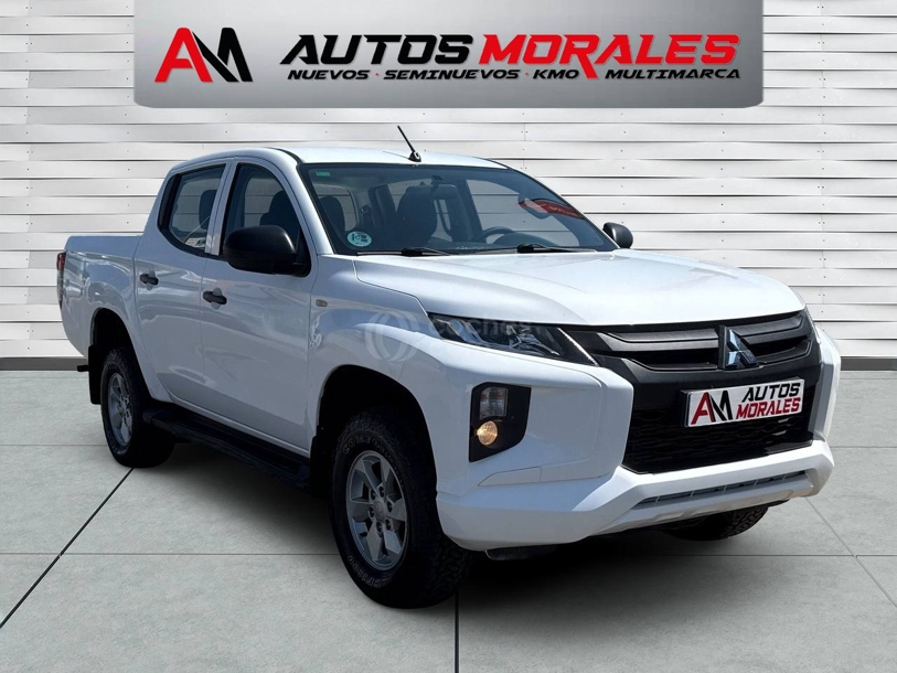 Foto del MITSUBISHI L200 2.2DI-D Doble Cabina M-PRO