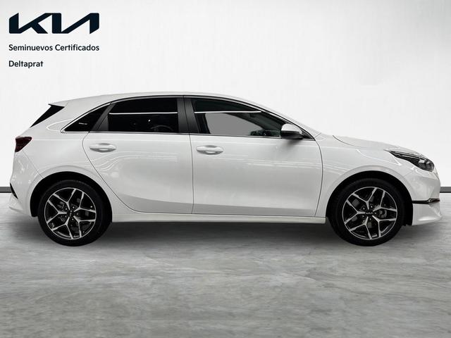 Foto del KIA Ceed 1.5 MHEV Tech DCT 140