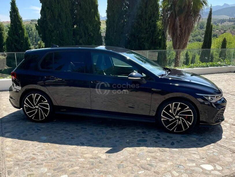 Foto del VOLKSWAGEN Golf 2.0TDI R-Line DSG 110kW