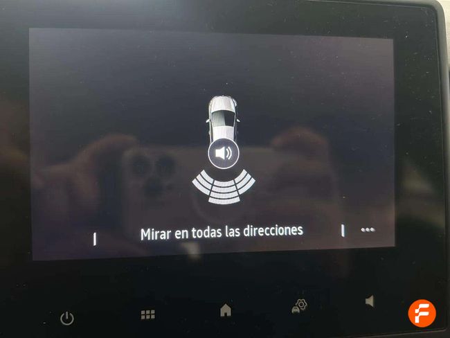 Foto del RENAULT Clio E-TECH Híbrido Enginereed 103kW