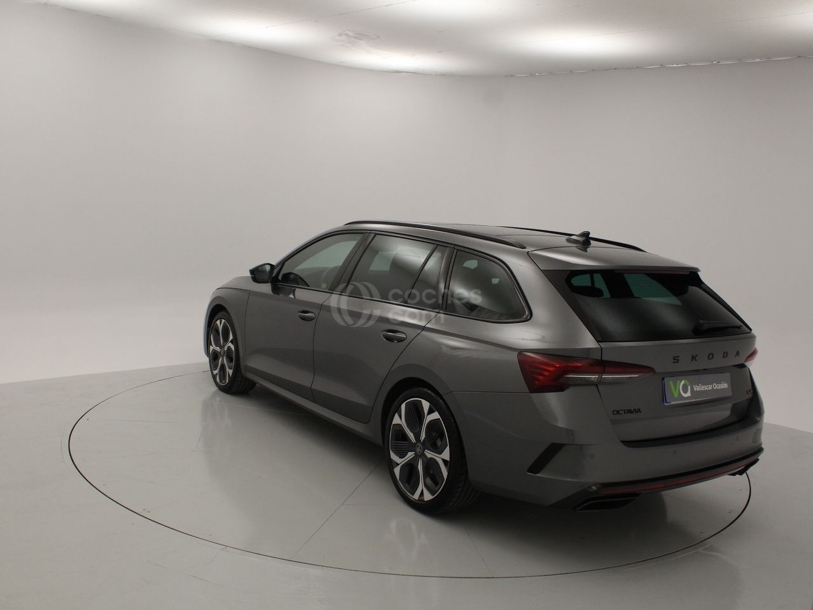 Foto del SKODA Octavia Combi 2.0 TSI RS DSG7 195kW