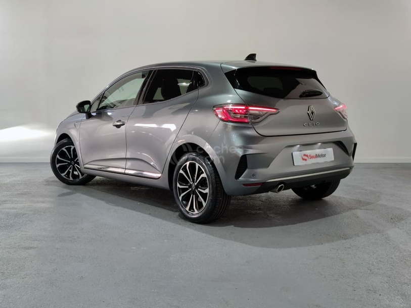 Foto del RENAULT Clio TCe Techno 67kW