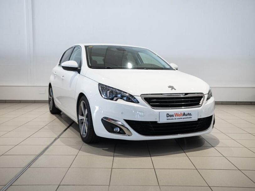 Foto del PEUGEOT 308 1.2 PureTech S&S Allure 130