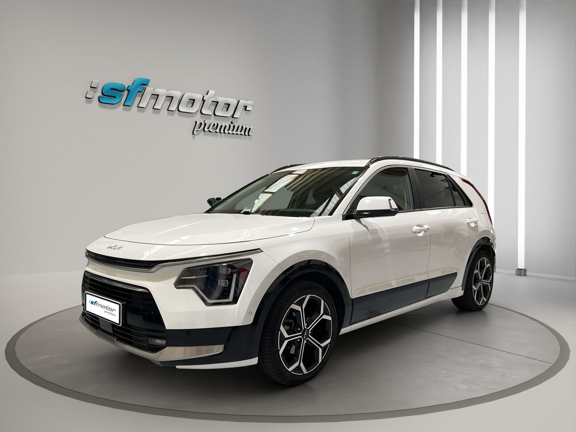 KIA Niro (1.6 HEV Emotion 141) en Toledo