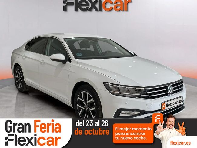 VOLKSWAGEN Passat (Executive 2.0 TDI 110kW (150CV) DSG) en Sevilla