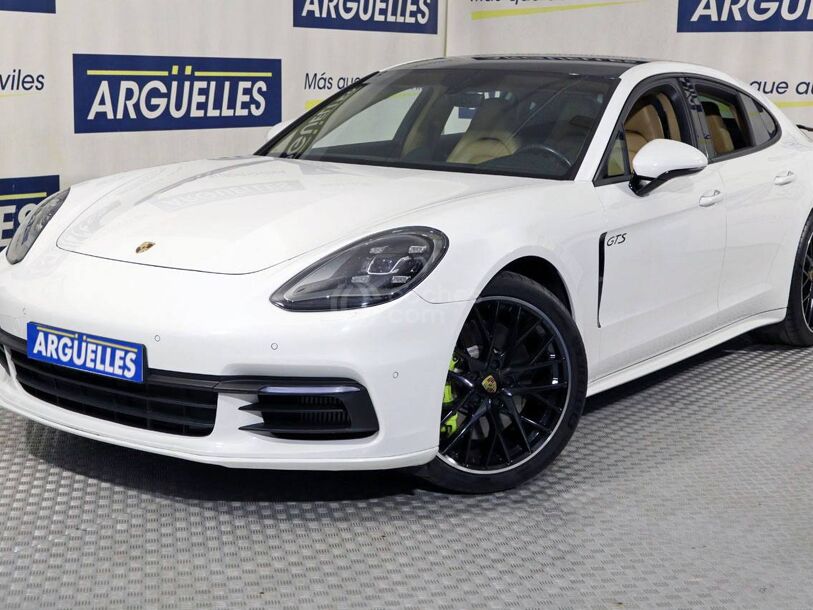 Foto del PORSCHE Panamera 4 e-Hybrid