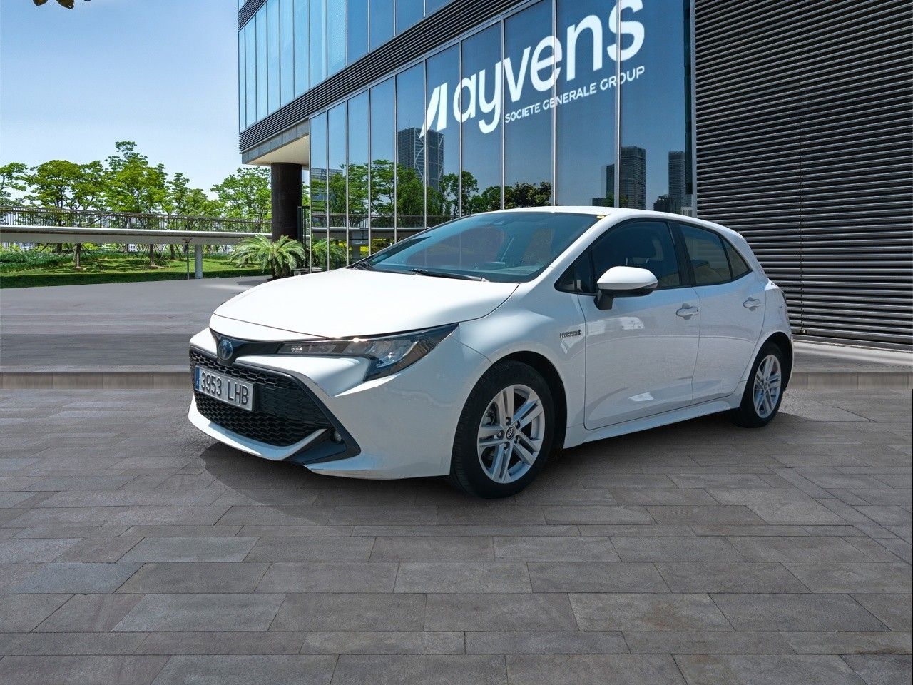 TOYOTA Corolla (125H Active E-CVT 90 kW (122 CV)) en Madrid