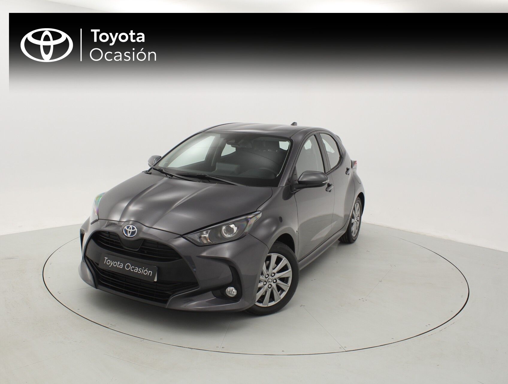 TOYOTA Yaris (Berlina 1.5 VVT-I HEV ACTIVE PLUS 116 5P) en Barcelona