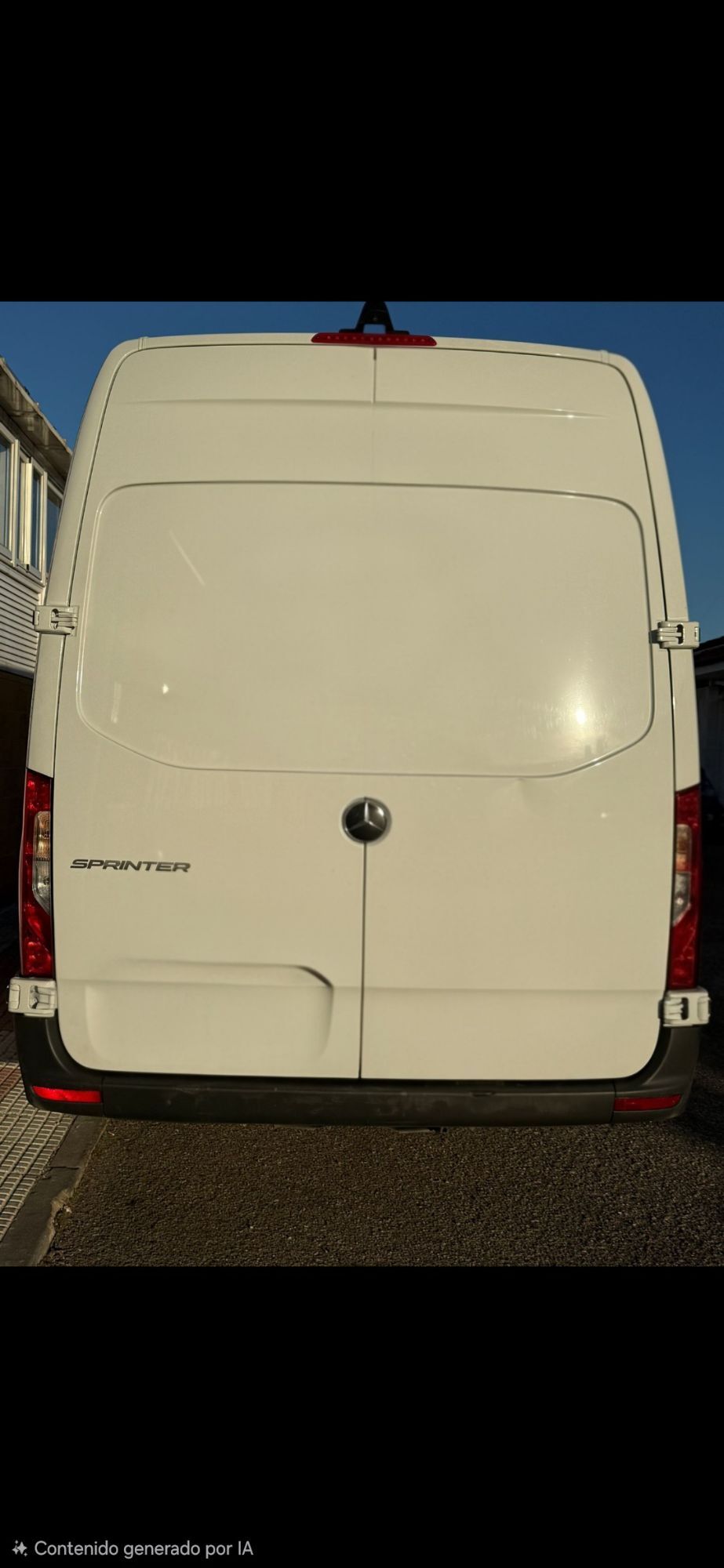 Foto del MERCEDES Sprinter Furgón 319CDI Select Extralargo