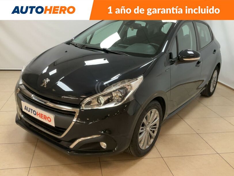 Foto del PEUGEOT 208 1.2 PureTech S&S Signature 110