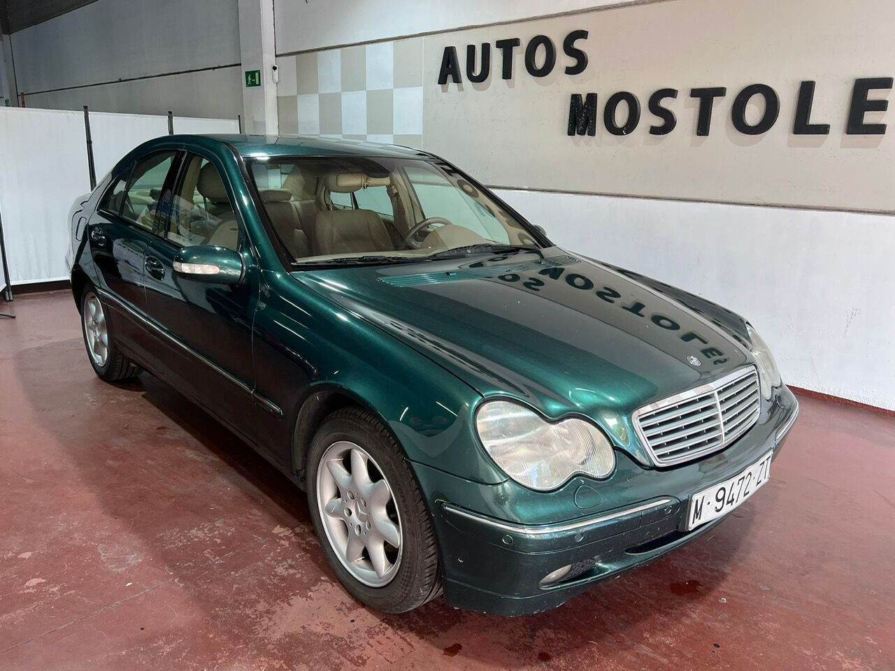 MERCEDES Clase C (C 240 Avantgarde) en Madrid