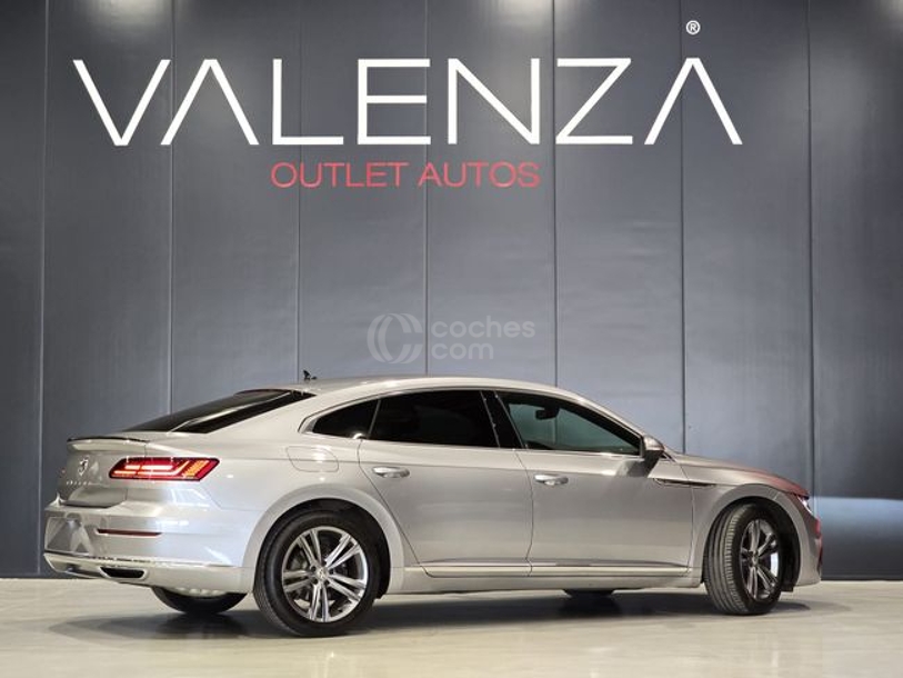 Foto del VOLKSWAGEN Arteon 1.5 TSI EVO R-Line DSG7 110kW