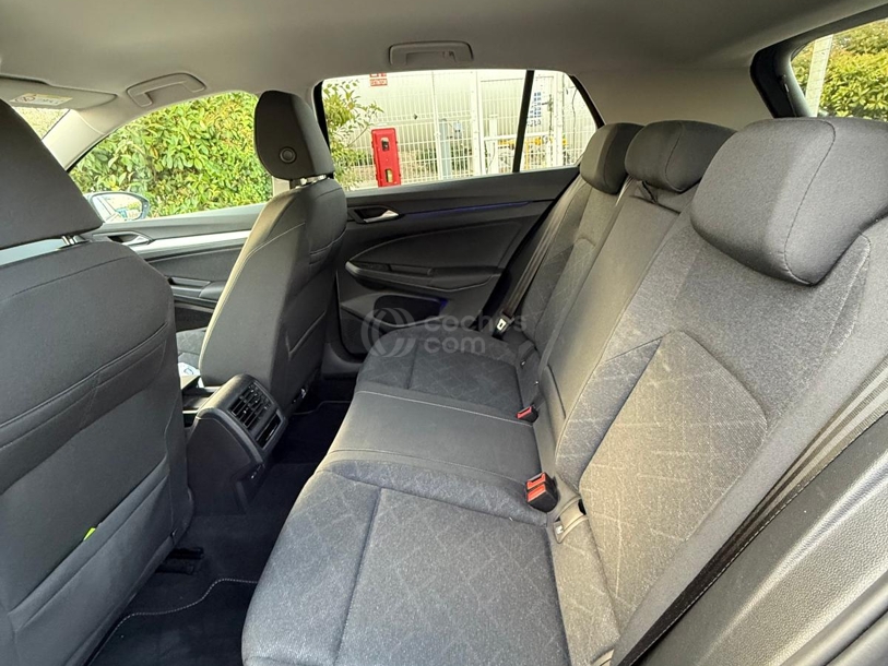 Foto del VOLKSWAGEN Golf 1.0 eTSI DSG 81kW