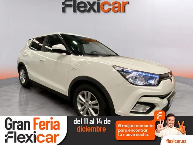 SSANGYONG KGM Tivoli (D16T Limited 4x2) en Cádiz