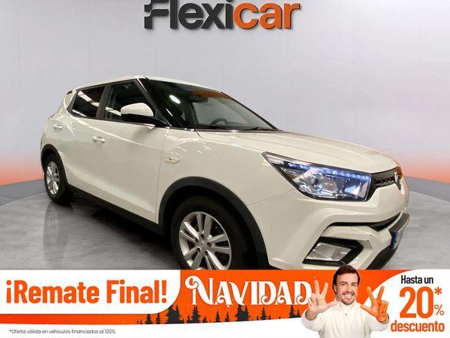 SSANGYONG KGM Tivoli (D16T Limited 4x2) en Cádiz