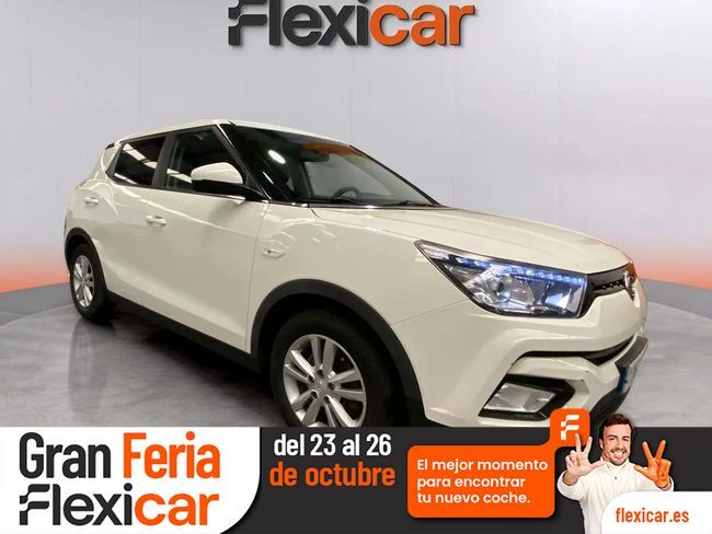 SSANGYONG KGM Tivoli (D16T Limited 4x2) en Cádiz