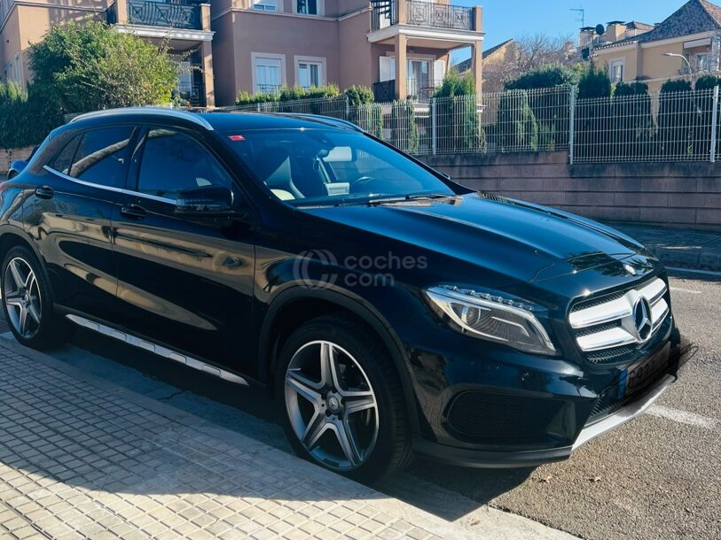 Foto del MERCEDES Clase GLA GLA 200d AMG Line 7G-DCT