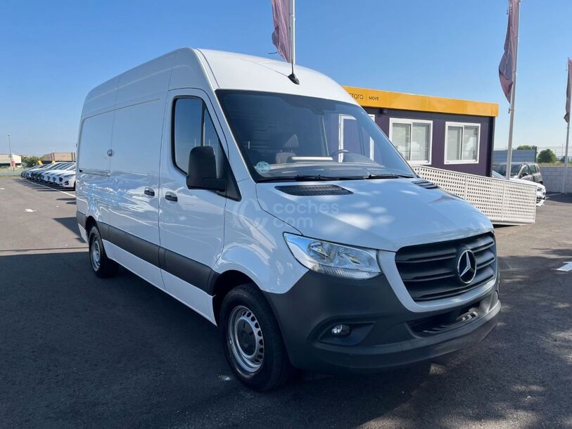 Foto del MERCEDES Sprinter Furgón 315CDI Medio T.E. tD