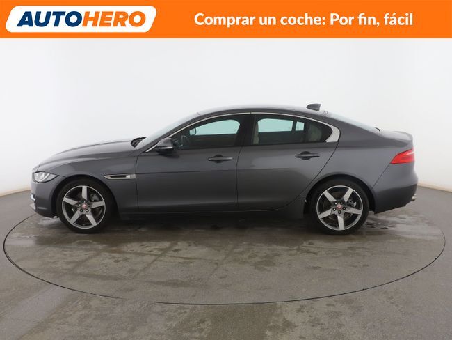 Foto del JAGUAR XE 2.0 Diesel Pure Aut. 180