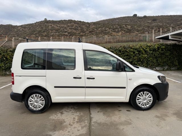 Foto del VOLKSWAGEN Caddy PRO 1.6TDI BMT Kombi