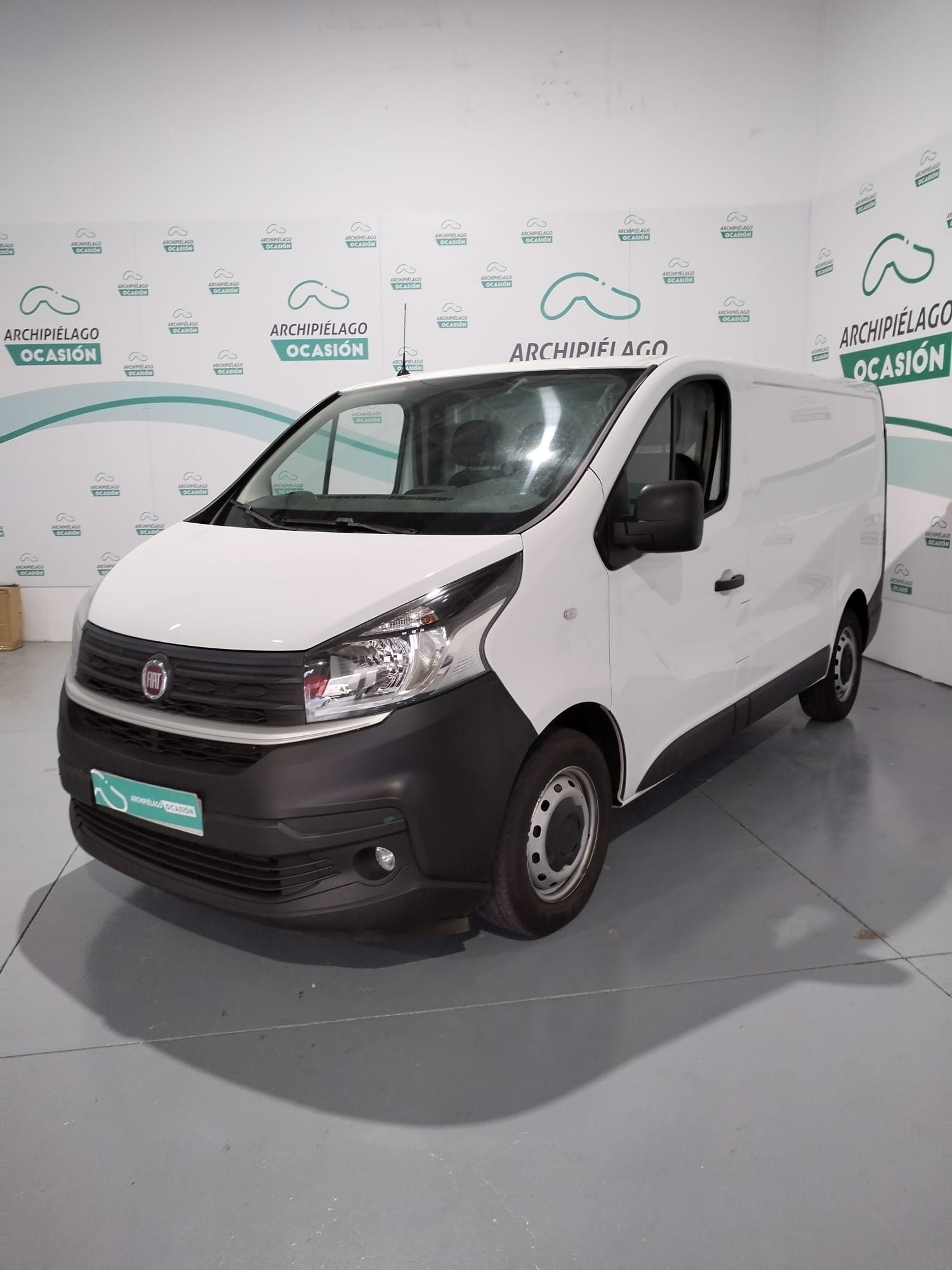 Foto del FIAT Talento Fg. Sem. 2.0 Mjt S&S Corto 1,2 88kW