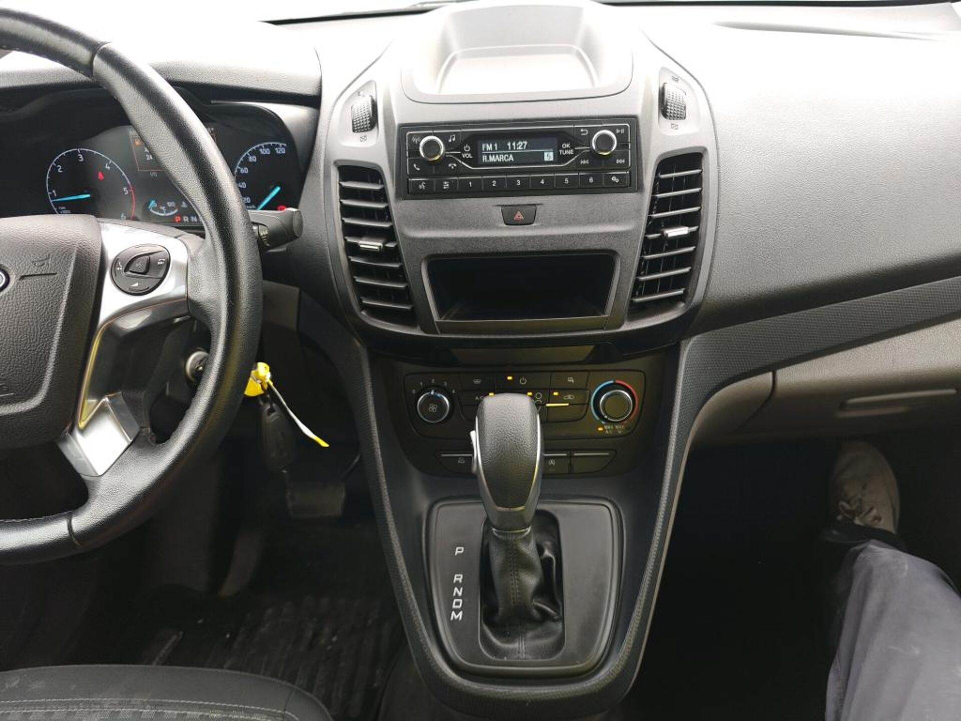 Imagen de FORD Connect Comercial