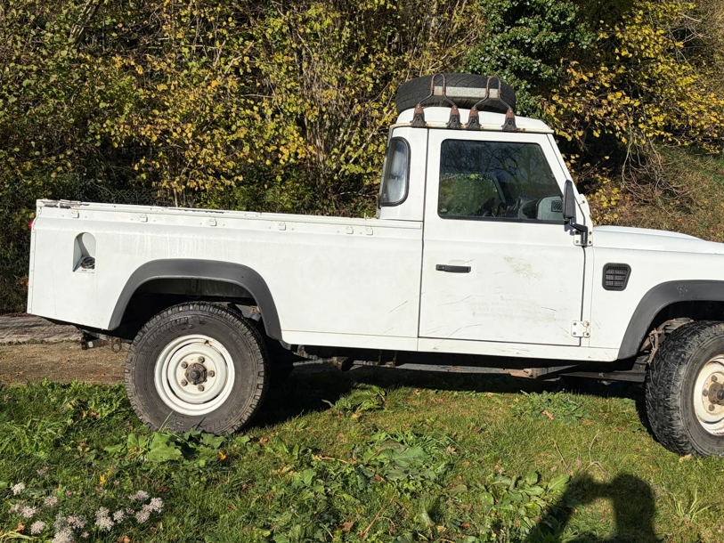 Foto del LAND ROVER Defender 90 SW SE