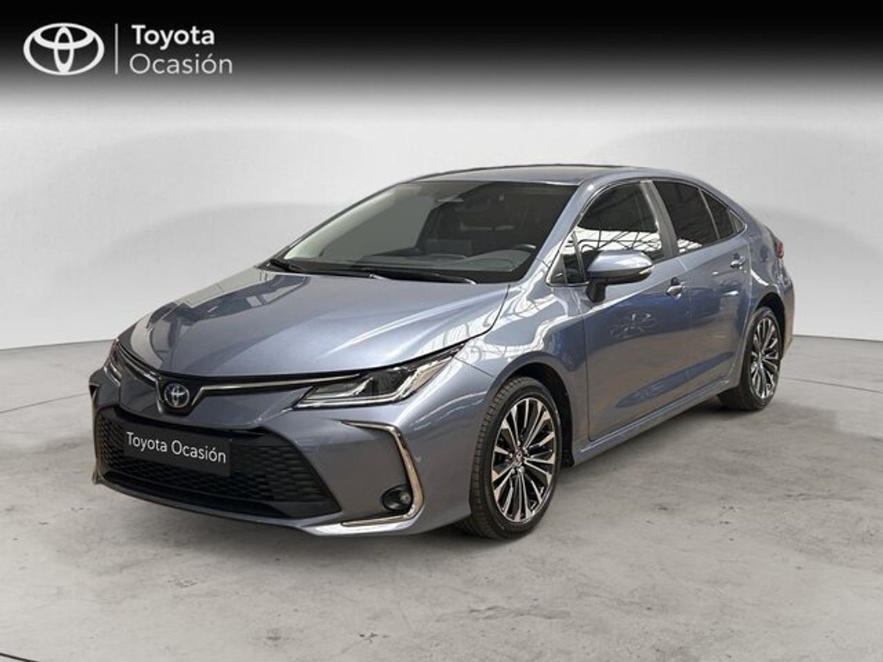 TOYOTA Corolla (Sedan Style 140H e-CVT) en Valencia