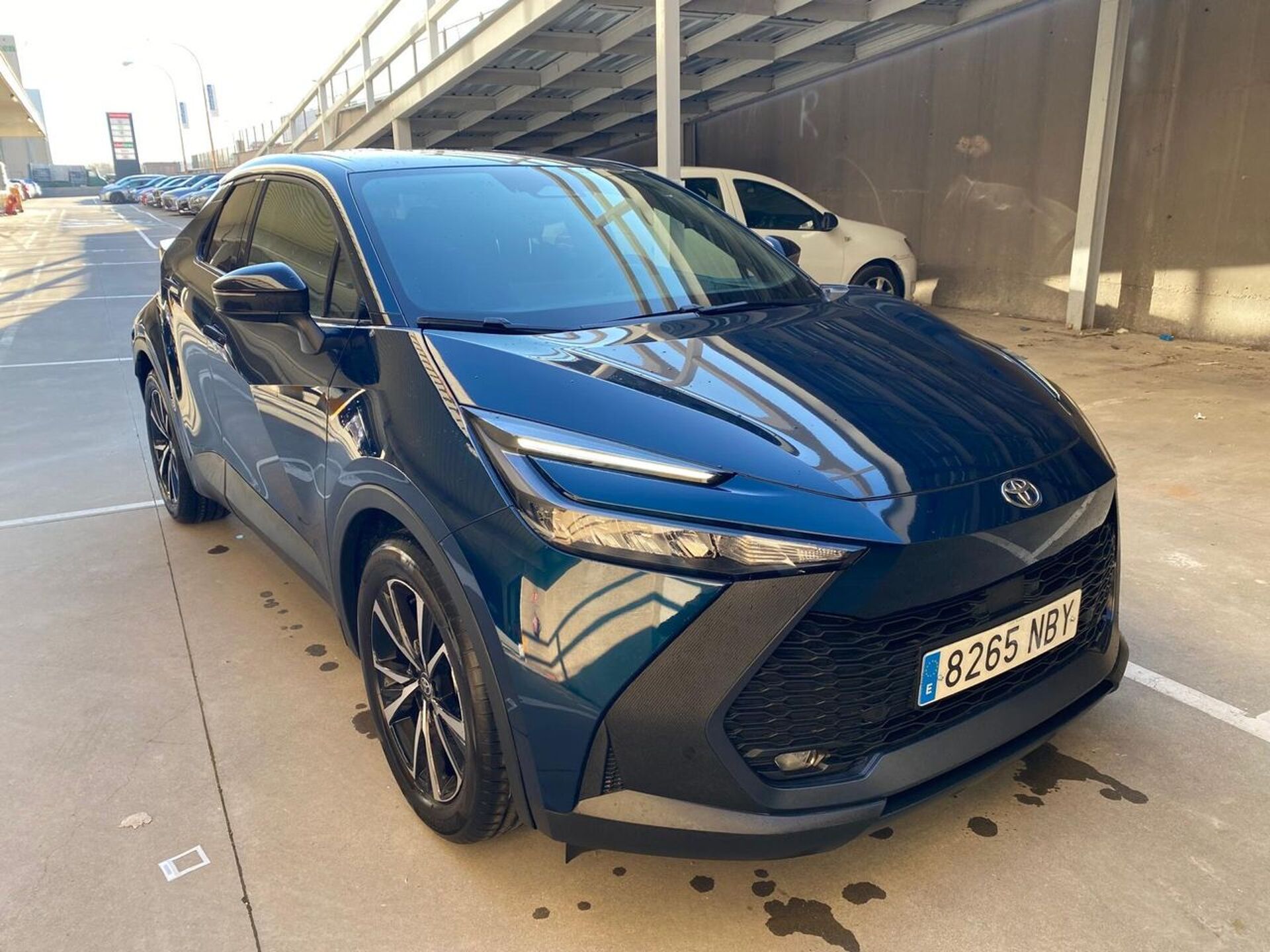 Imagen 2 de TOYOTA C-HR