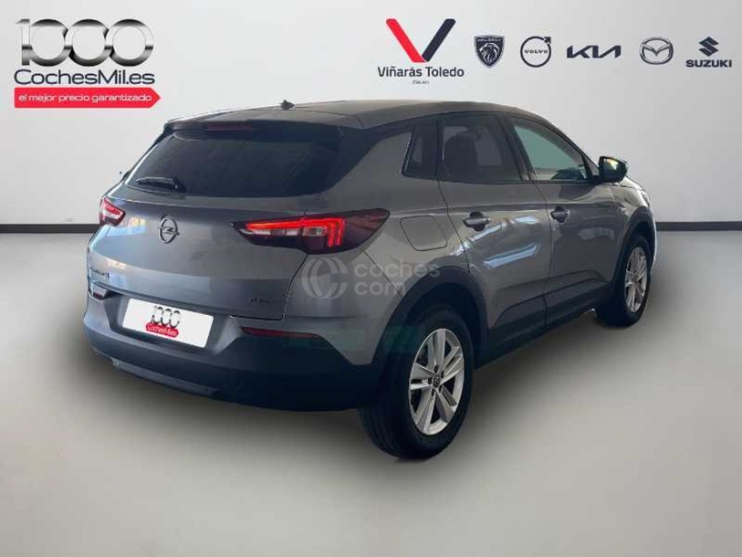 Foto del OPEL Grandland X 1.2T S&S Selective 130