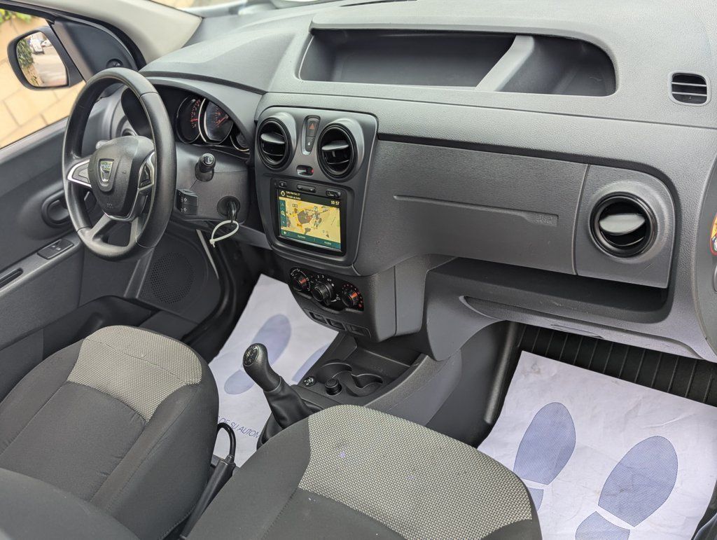 DACIA Dokker Comercial (Van 1.6 GLP Essential 80kW) en Madrid