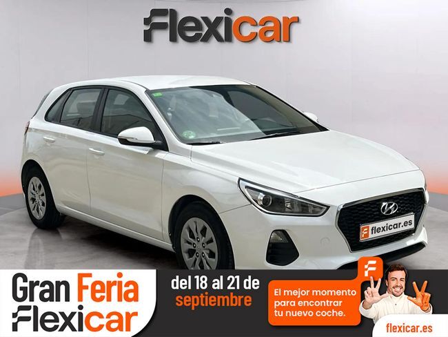 HYUNDAI i30 (1.0 TGDI Klass) en Cáceres