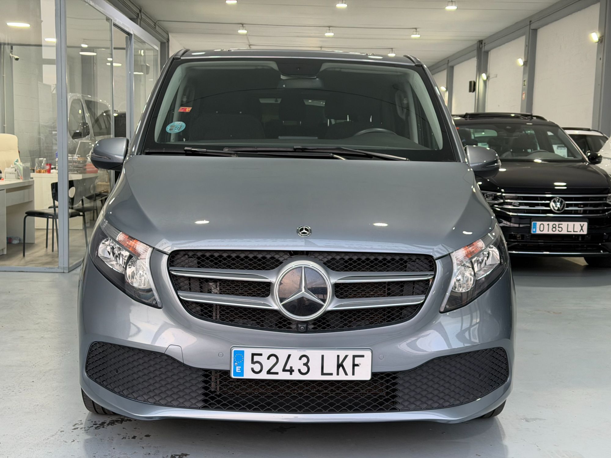 Foto del MERCEDES Clase V V 220d Largo Avantgarde